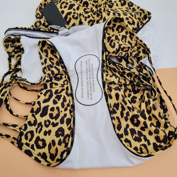 Aqua Eve Women Sexy One Piece Swimsuit Halter Plunge V Neck Cutout  NWT - Picture 10 of 12